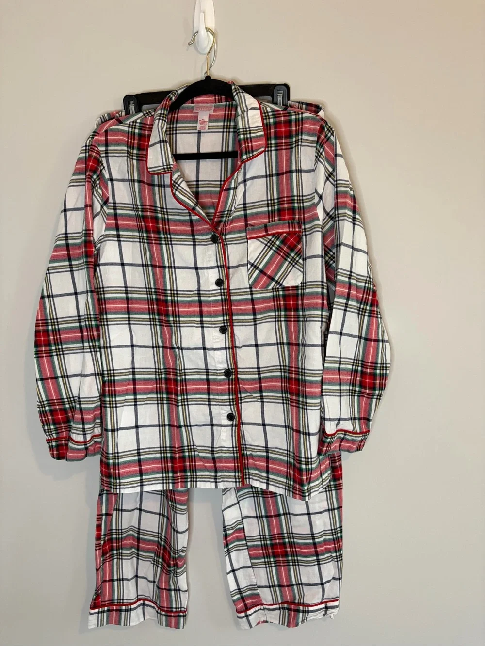 Women’s Wondershop Red, Green, Black and White Plaid Flannel Pajama Set